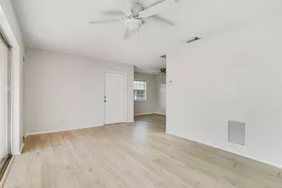 12394 A1A #O8, Palm Beach Gardens, FL 33410 - Photo 4