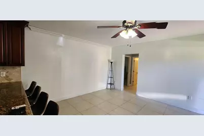 806 NE 7th Street #a, Hallandale Beach, FL 33009 - Photo 6