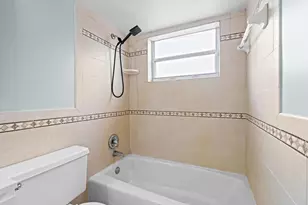 4700 SW 199th Ave, Fort Lauderdale, FL 33332 - Photo 22