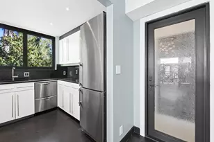 1560 S Ocean Ln, Fort Lauderdale, FL 33316 - Photo 6