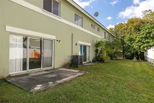 159 Hidden Ct Rd, Hollywood, FL 33023 - Photo 20