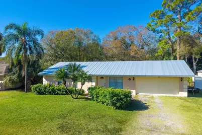 1215 37th Avenue, Vero Beach, FL 32960 - Photo 1