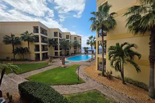 2351 Lakeview Dr, Sebring, FL 33870 - Photo 1