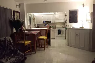 462 Golden Isles Dr, Hallandale Beach, FL 33009 - Photo 6