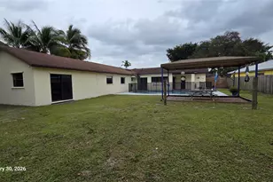 8755 SW 53rd St, Cooper City, FL 33328 - Photo 20