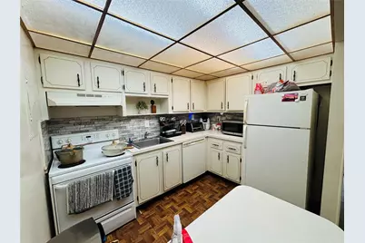 7300 NW 17th Street #202, Plantation, FL 33313 - Photo 4