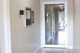 7300 NW 17th St, Plantation, FL 33313 - Photo 2