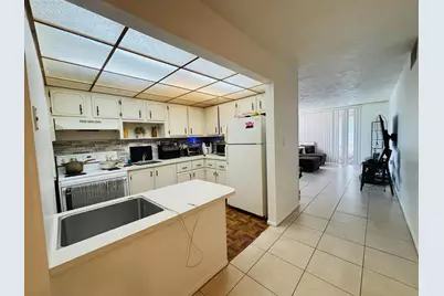 7300 NW 17th Street #202, Plantation, FL 33313 - Photo 6