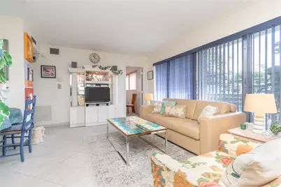 1035 SE 15th Street #10B, Fort Lauderdale, FL 33316 - Photo 2