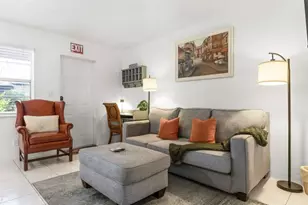 820 NE 16th Ave, Fort Lauderdale, FL 33304 - Photo 2