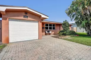 7671 NW 15th Ct, Hollywood, FL 33024 - Photo 2