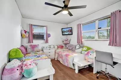 7671 NW 15th Court, Pembroke Pines, FL 33024 - Photo 28