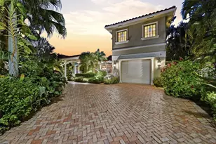 2525 NE 21st Ct, Fort Lauderdale, FL 33305 - Photo 2