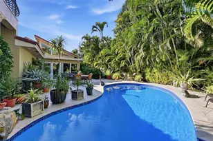 2525 NE 21st Ct, Fort Lauderdale, FL 33305 - Photo 16