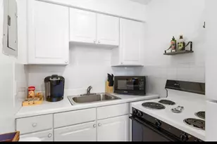 820 NE 16th Ave, Fort Lauderdale, FL 33304 - Photo 4