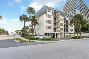 112 N Birch Rd, Fort Lauderdale, FL 33304 - Photo 2