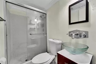 1439 S Ocean Blvd, Lauderdale by the Sea, FL 33062 - Photo 10