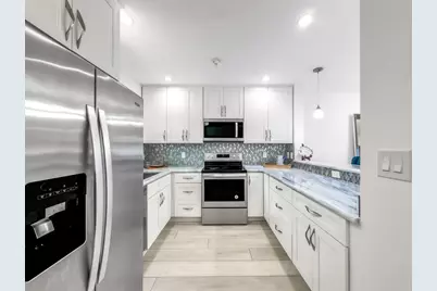 2301 NE 36th Street #202, Pompano Beach, FL 33064 - Photo 14