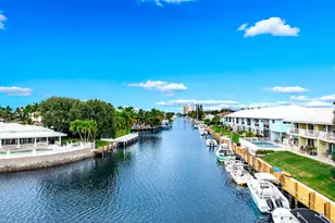 2301 NE 36th St, Pompano Beach, FL 33064 - Photo 10