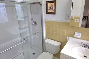 2100 NE 38th St, Lighthouse Point, FL 33064 - Photo 10