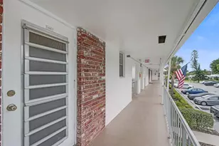 2475 W Golf Blvd, Pompano Beach, FL 33064 - Photo 2