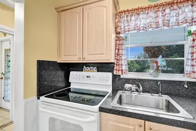 2475 W Golf Boulevard #244, Pompano Beach, FL 33064 - Photo 6