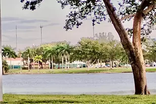 8730 N Sherman Cir, Miramar, FL 33025 - Photo 16