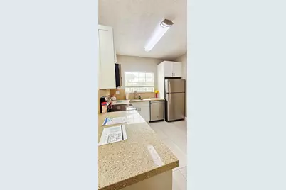 1761 NW 96th Terrace #3G, Pembroke Pines, FL 33024 - Photo 2