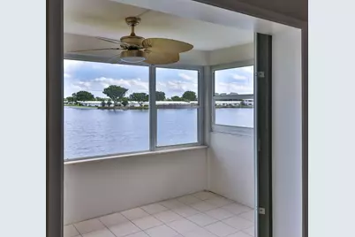 1116 Lake Terrace #207 G, Boynton Beach, FL 33426 - Photo 2