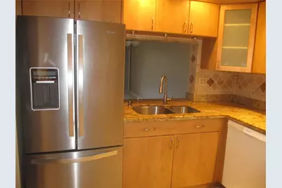 3000 NW 42nd Avenue #B301, Coconut Creek, FL 33066 - Photo 4