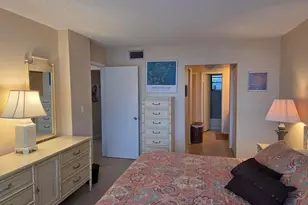 1001 Colony Point Cir, Pembroke Pines, FL 33026 - Photo 8