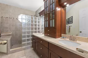 2933 Myrtle Oak Cir, Davie, FL 33328 - Photo 18