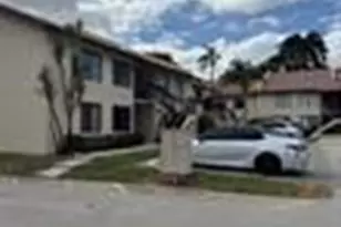 2526 Riverside Dr, Coral Springs, FL 33065 - Photo 18