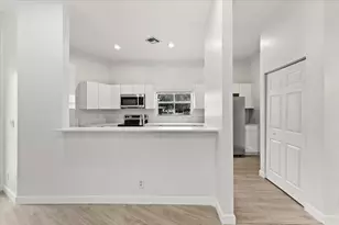 2921 SW 18th Terrace, Fort Lauderdale, FL 33315 - Photo 8