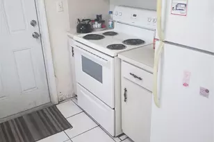 17301 NW 41st Ave, Miami Gardens, FL 33055 - Photo 8