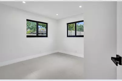 518 Linnet Circle, Delray Beach, FL 33444 - Photo 20