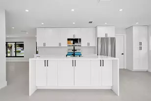 518 Linnet Cir, Delray Beach, FL 33444 - Photo 32