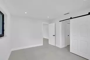 518 Linnet Cir, Delray Beach, FL 33444 - Photo 12