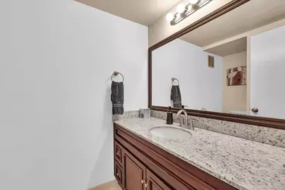 140 Lakeview Drive #105, Weston, FL 33326 - Photo 12