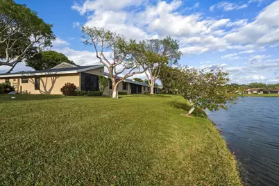 8290 Springlake Drive, Boca Raton, FL 33496 - Photo 30