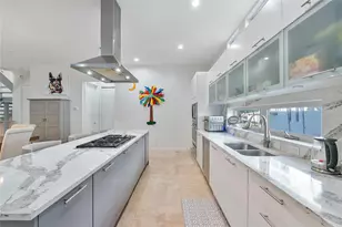 3266 NE 15th St, Pompano Beach, FL 33062 - Photo 12