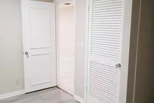 8732 Bella Vista Dr, Boca Raton, FL 33433 - Photo 8