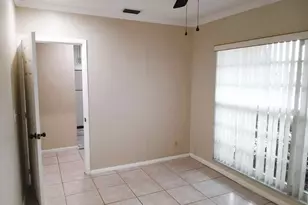 8732 Bella Vista Dr, Boca Raton, FL 33433 - Photo 4