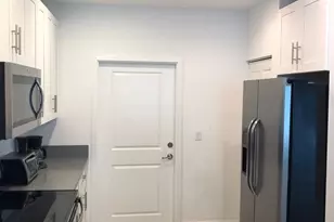 2362 SW 18th Ave, Fort Lauderdale, FL 33315 - Photo 4