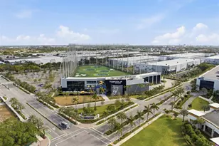 3000 S Course Dr, Pompano Beach, FL 33069 - Photo 36