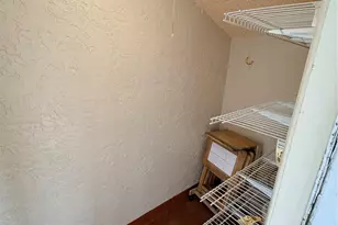 2749 S Oakland Forest Dr, Oakland Park, FL 33309 - Photo 26