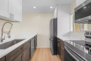 830 SW 9th St Cir, Boca Raton, FL 33486 - Photo 1