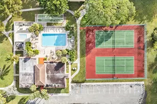 830 SW 9th St Cir, Boca Raton, FL 33486 - Photo 2