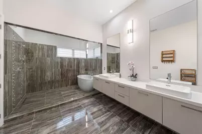 8225 Central Park Boulevard, Doral, FL 33166 - Photo 22