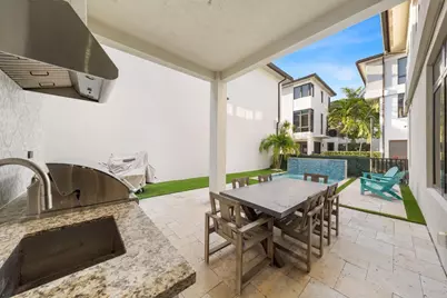 8225 Central Park Boulevard, Doral, FL 33166 - Photo 38